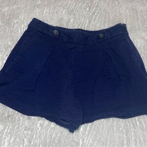 Banana Republic Factory - Pleated Short shorts - Navy Color - Size 6
